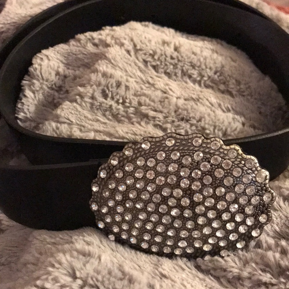 New York & Co black belt with rhinestone buckle
